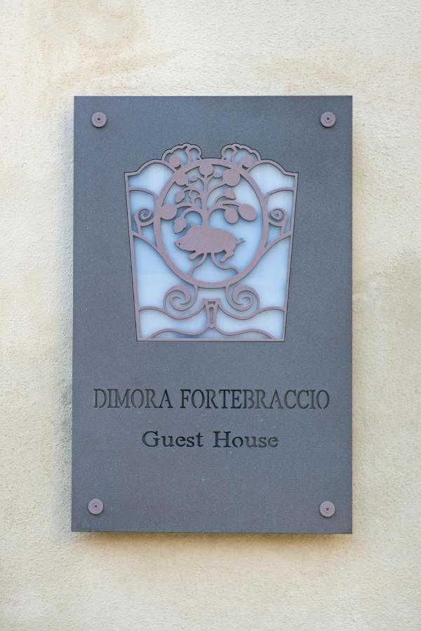 Dimora Fortebraccio LʼAquila Exterior foto
